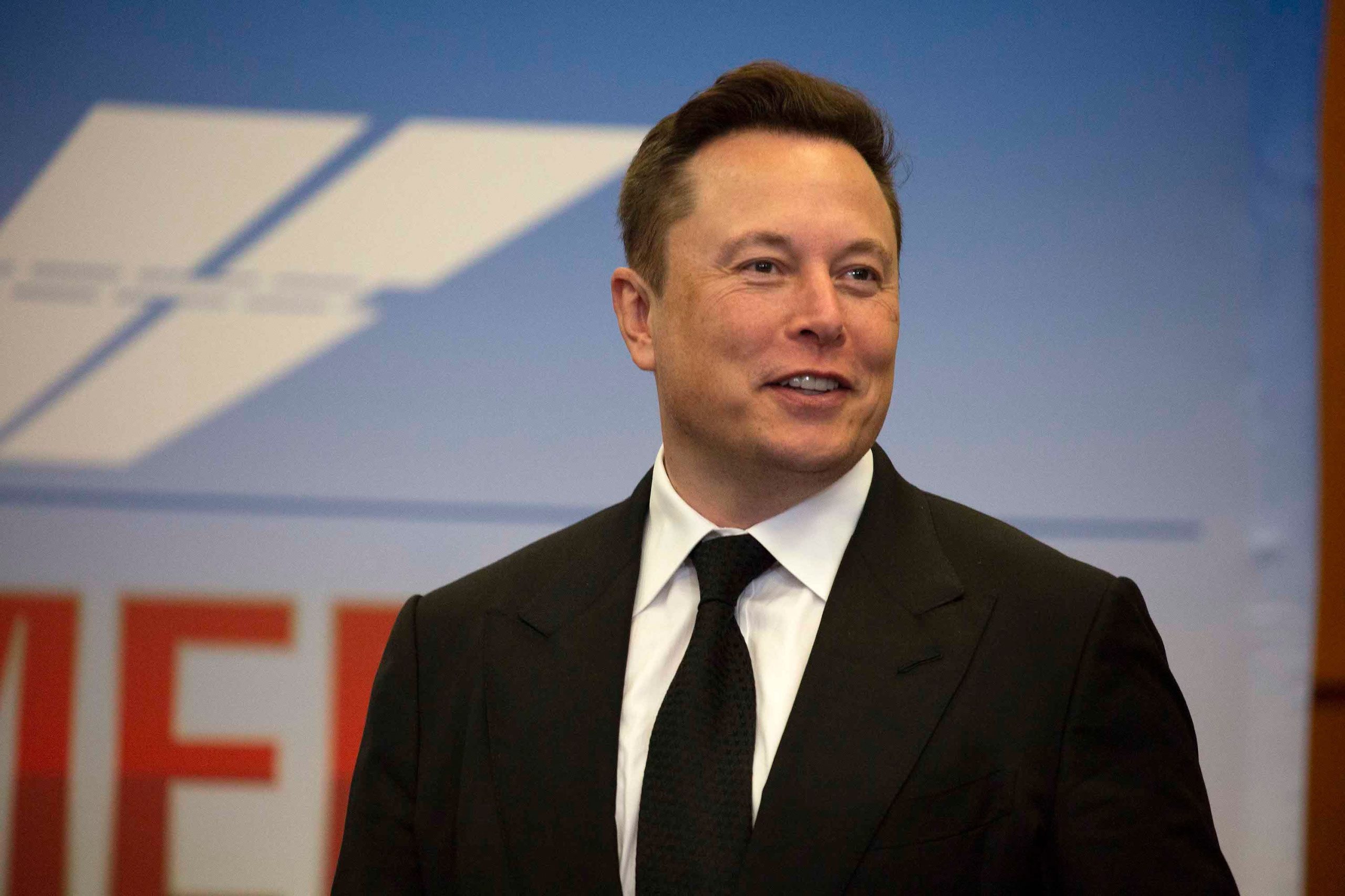 Elon Musk advices young people to learn as much as possible
